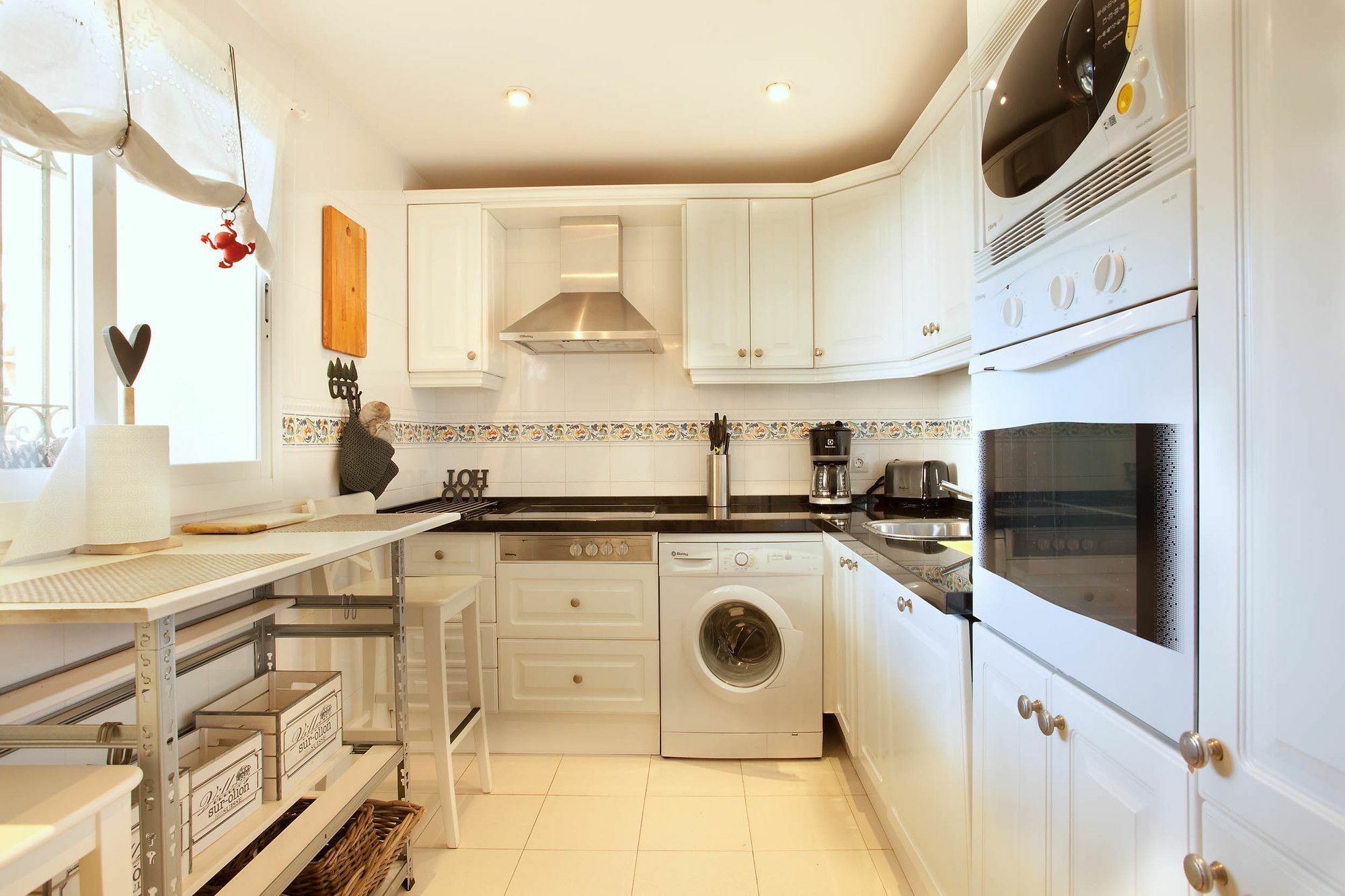 Luxury Elviria,